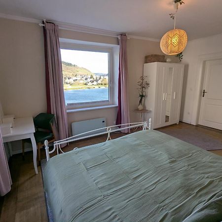 Voll Ausgestattete Wohnung Mit Moselblick Alf Dış mekan fotoğraf
